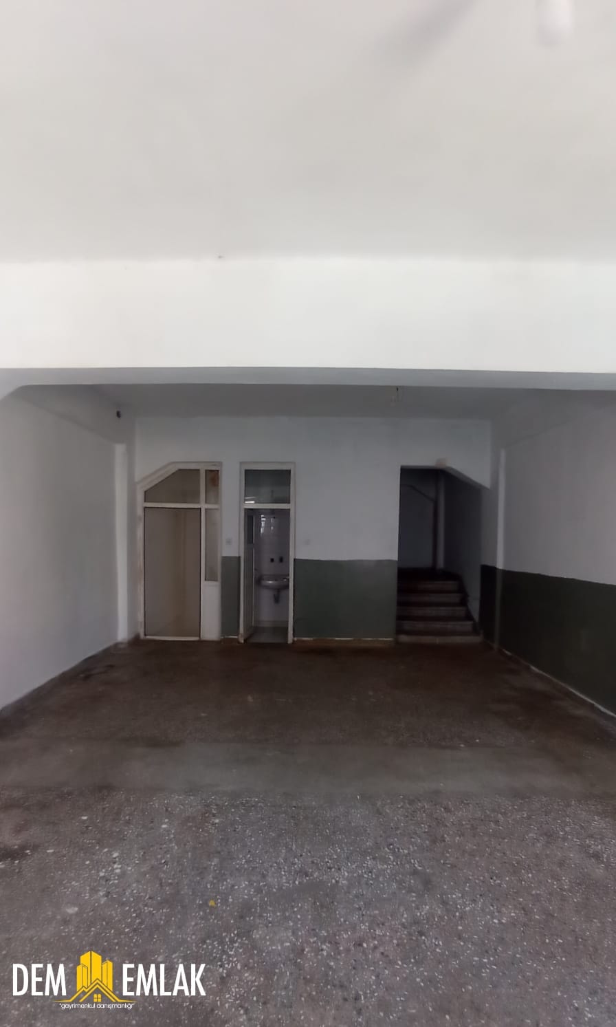 SATILIK 3 KATLI DÜKAN TİRİGOCULARDA