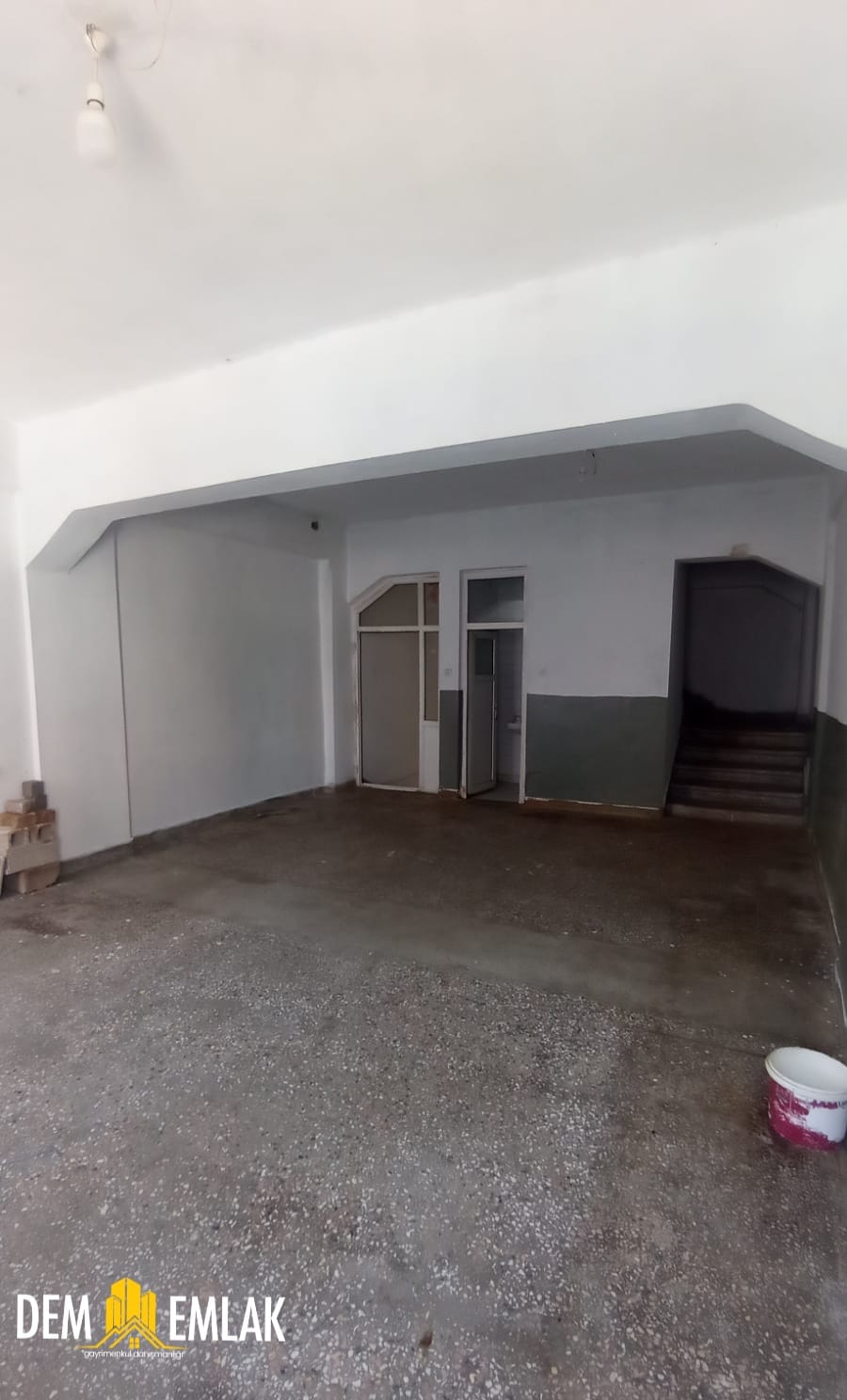 SATILIK 3 KATLI DÜKAN TİRİGOCULARDA